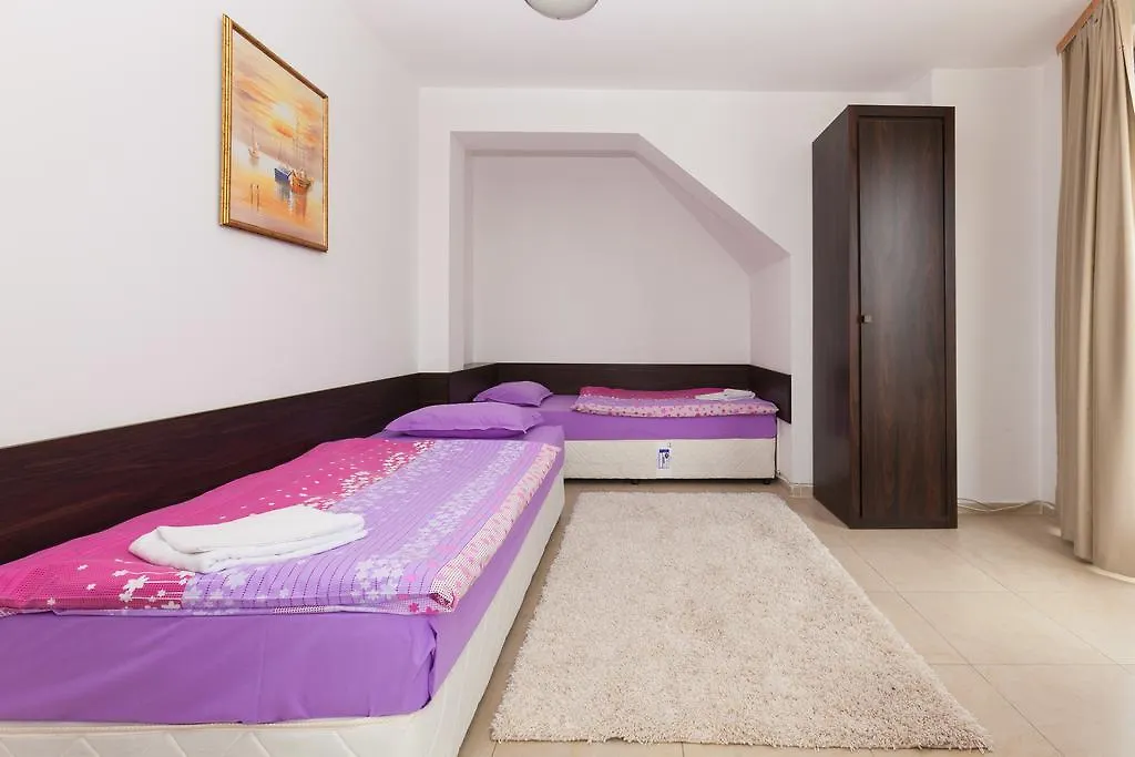 Apartment Lermontov Burgas